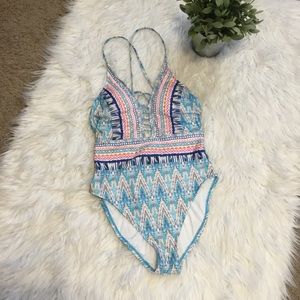 La Blanca plunge one piece swimsuit 6